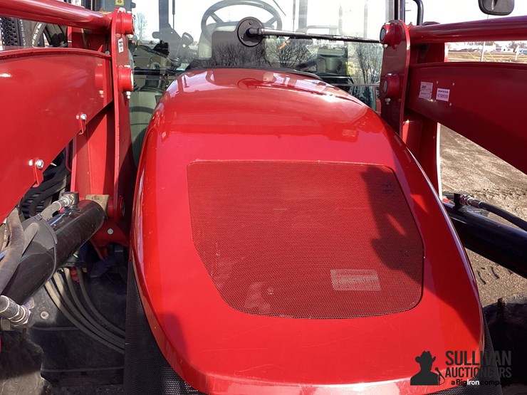 2021-case-ih-farmall-120c-image-17