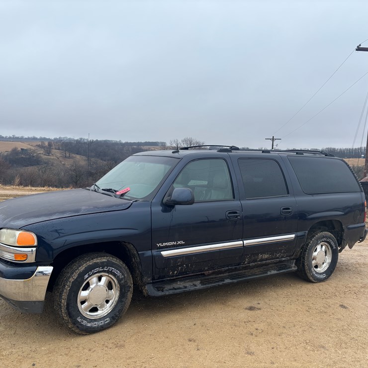2003 GMC YUKON