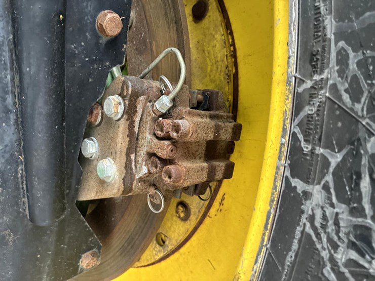 2005-john-deere-4920-image-54