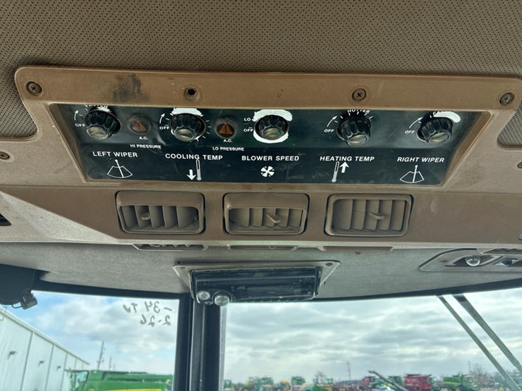 1984-john-deere-4450-image-67