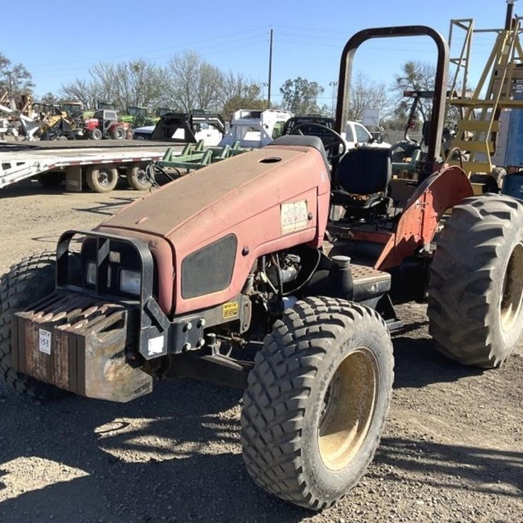 MASSEY-FERGUSON 4243