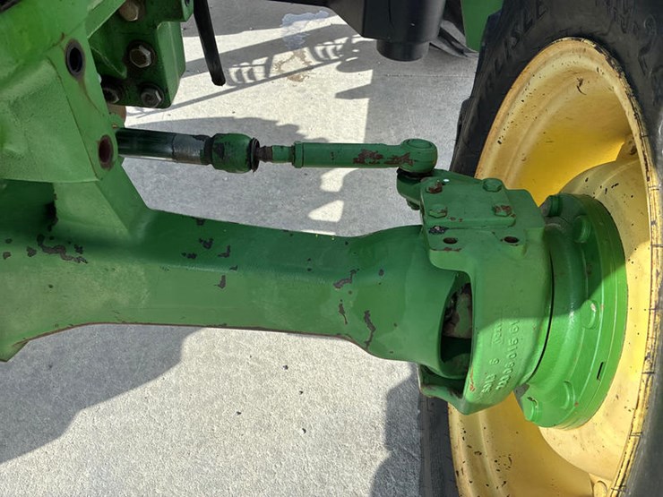 2009-john-deere-6115d-image-39
