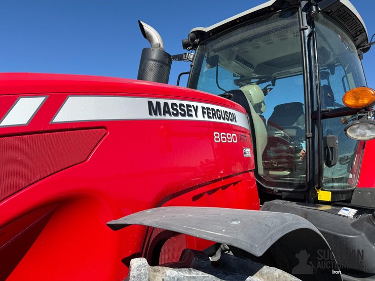 2013-massey-ferguson-8690-image-12