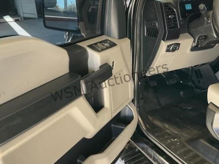 2017-ford-f150-xl-image-22