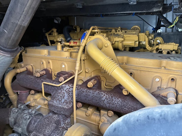 2021-caterpillar-926m-image-66