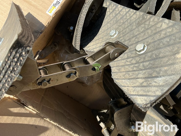 2023-john-deere-s780-image-10