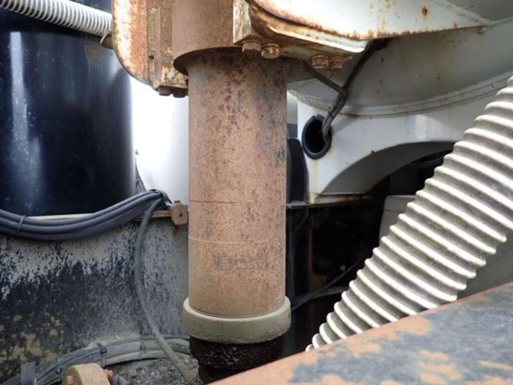 2002-sterling-l9500-image-69