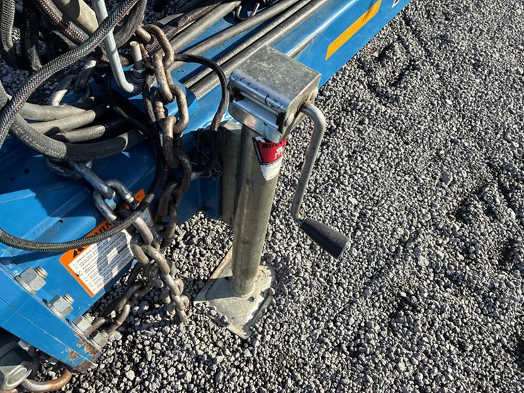 2010-kinze-3600-image-13