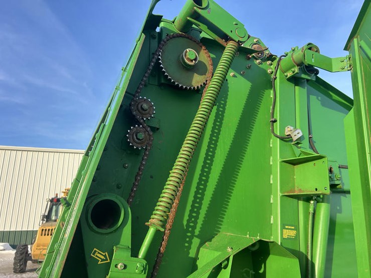 1999-john-deere-566-image-43