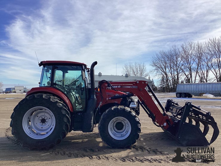 2021-case-ih-farmall-120c-image-4