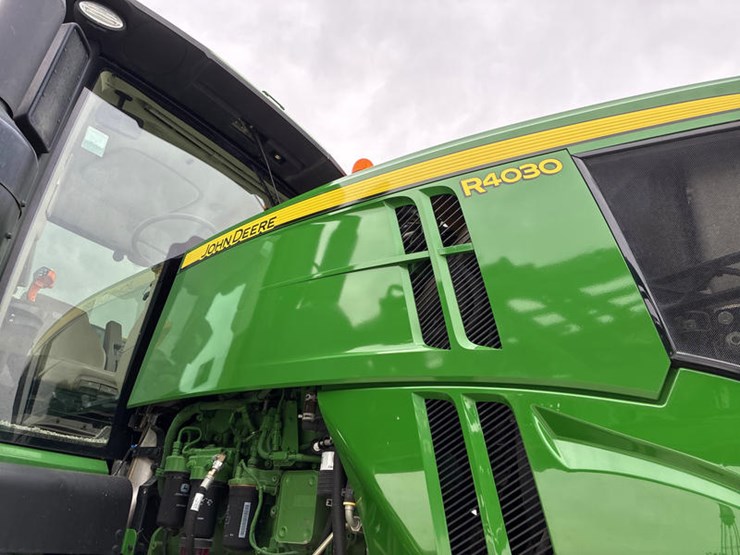 2021-john-deere-r4030-image-15