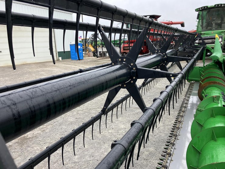 2011-john-deere-625f-image-7