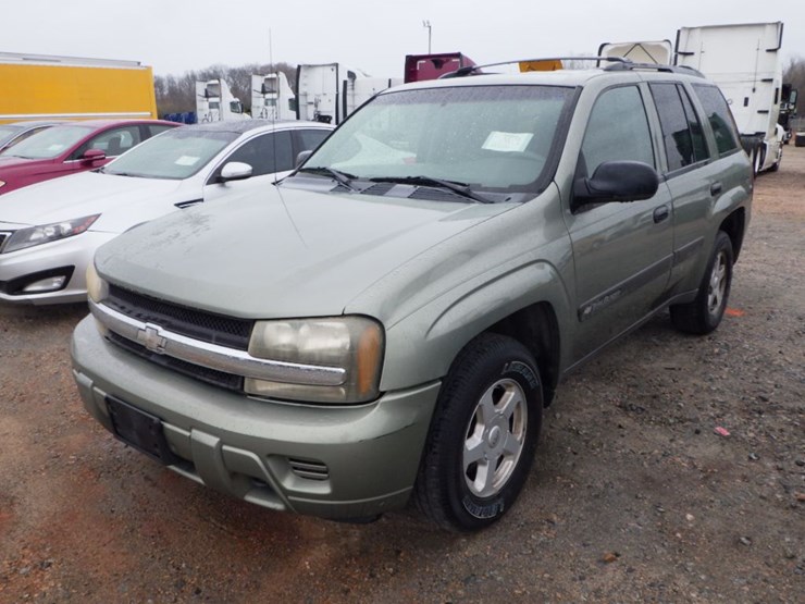2003-chevrolet-trailblazer-image-1