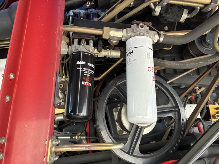 2010-case-ih-8120-image-63