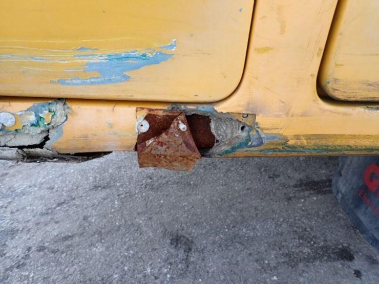 1998-gmc-t4-series-s/a-bucket-truck-1gdp7c1c0wj519-image-54