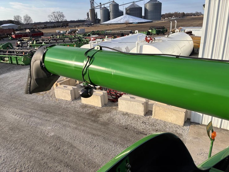 2009-john-deere-9570-sts-image-85