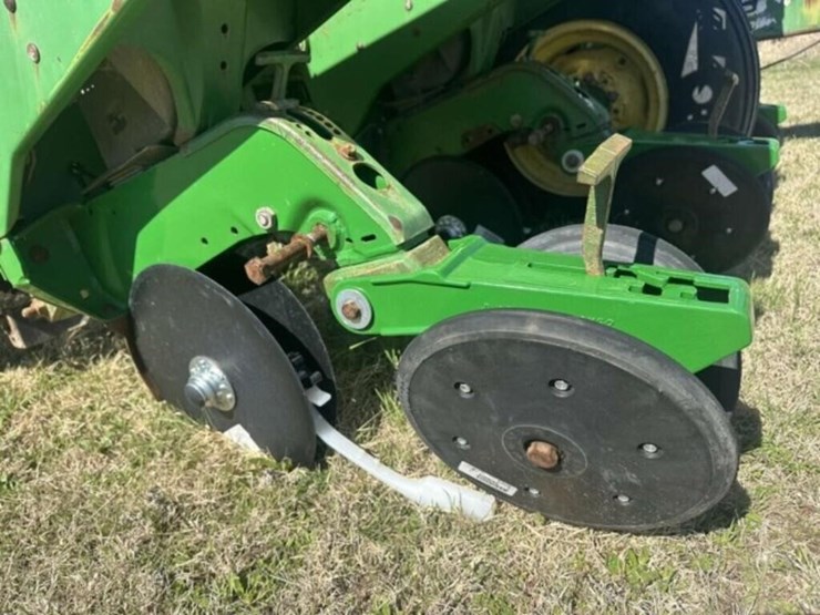 john-deere-1760-image-2