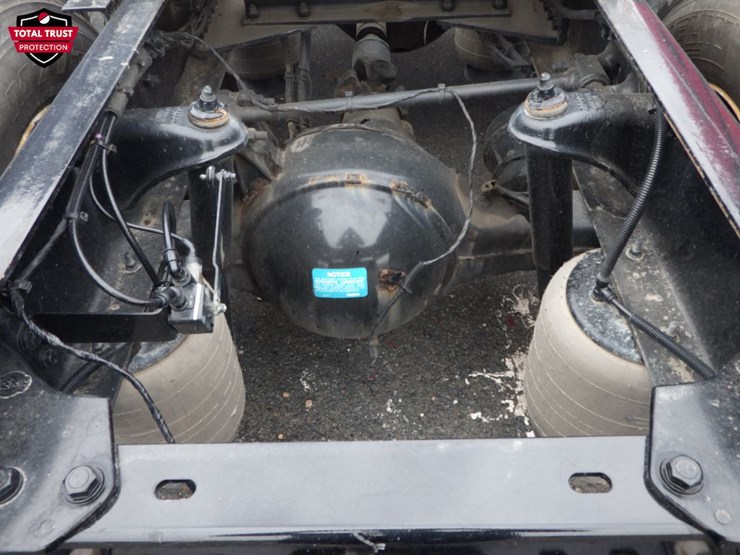 2022-kenworth-t680-image-12