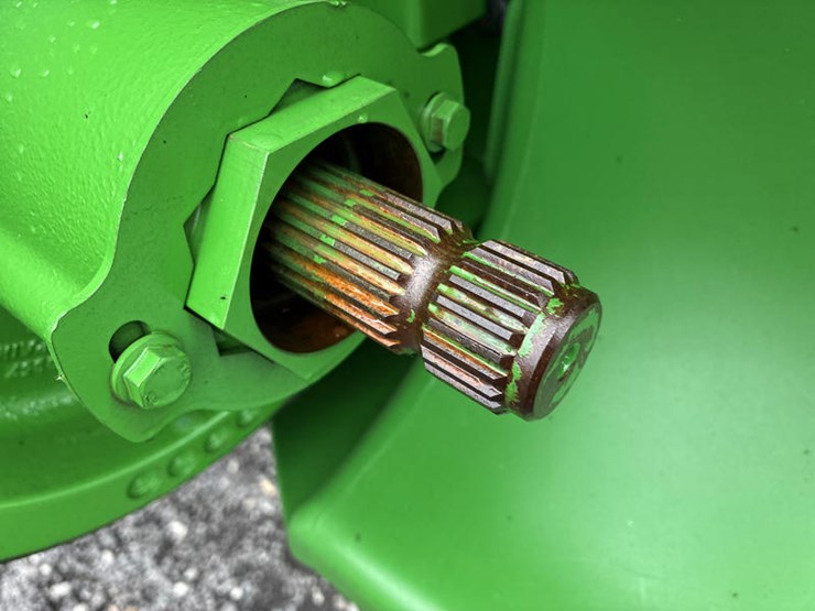 2014-john-deere-s680-image-19