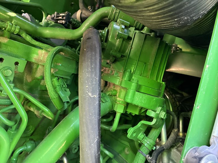 2012-john-deere-s670-image-83