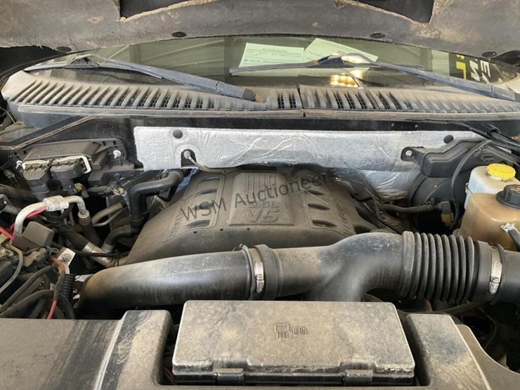 2016-ford-expedition-image-9