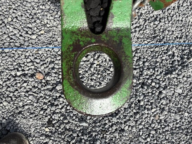 2005-john-deere-1690-image-11