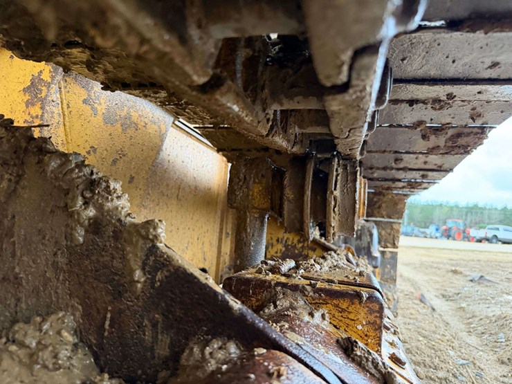 2007-caterpillar-d3g-lgp-image-22