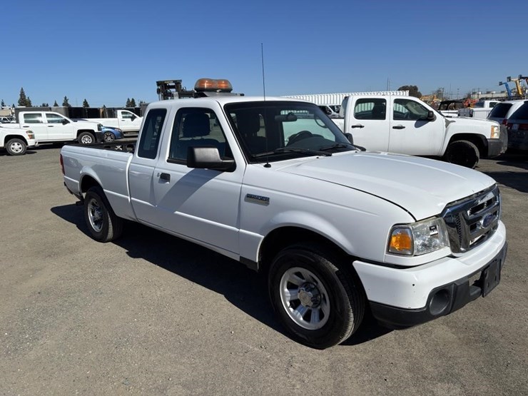 2010-ford-ranger-image-2