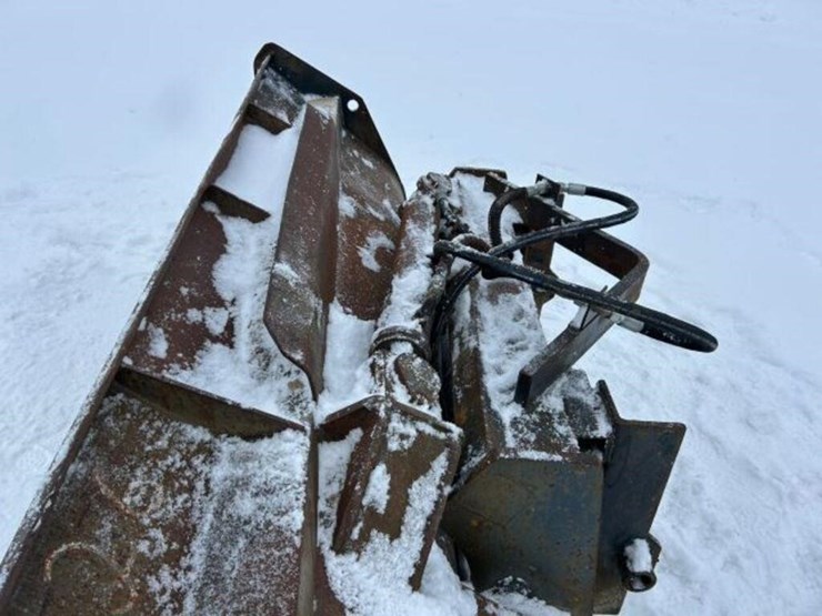 asbury-108-in.-smooth-wheel-loader-side-dump-image-20