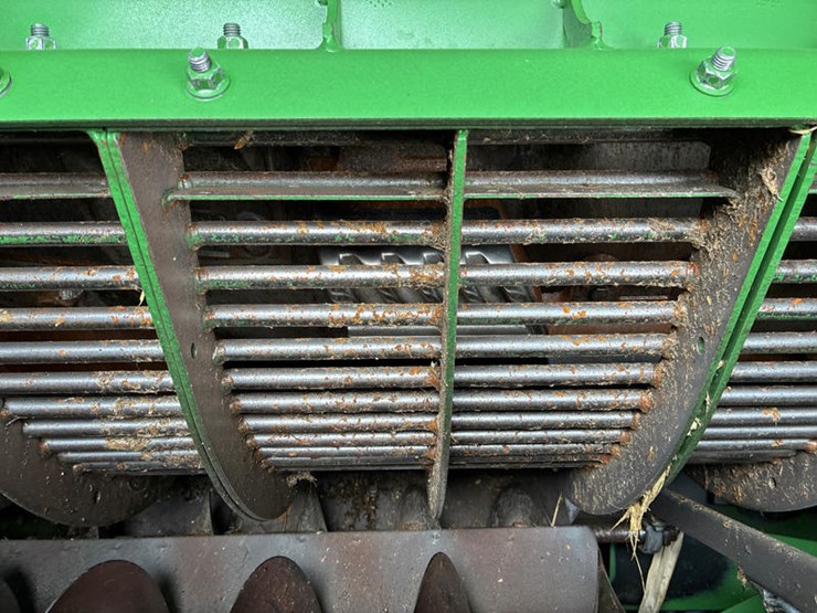 2012-john-deere-s670-image-57