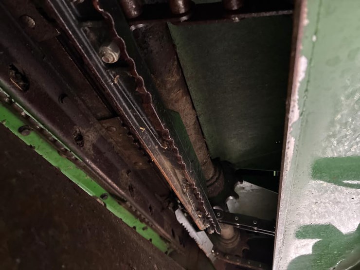 2014-john-deere-s680-image-28