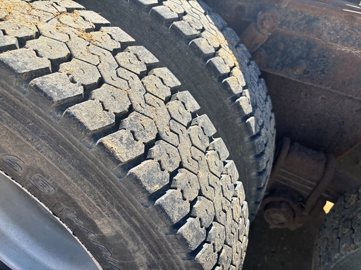 1993-mack-ch600-image-79