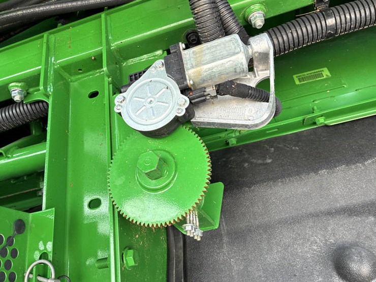 2022-john-deere-s780-image-62