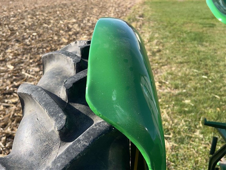 john-deere-h-image-35