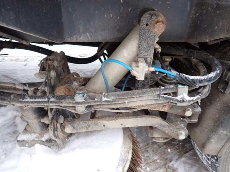 2020-johnston-es351-image-61