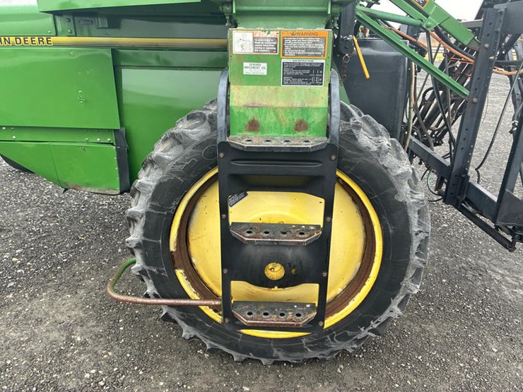 1993-john-deere-6500-image-28