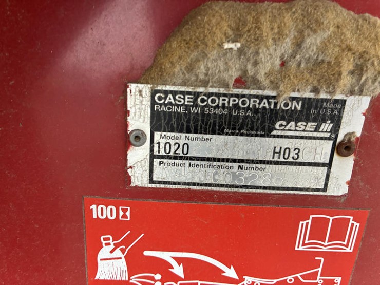2001-case-ih-1020-image-7