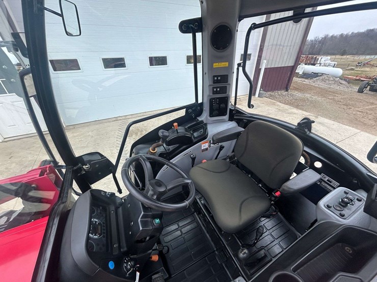 2019-mahindra-3540-hst-image-18