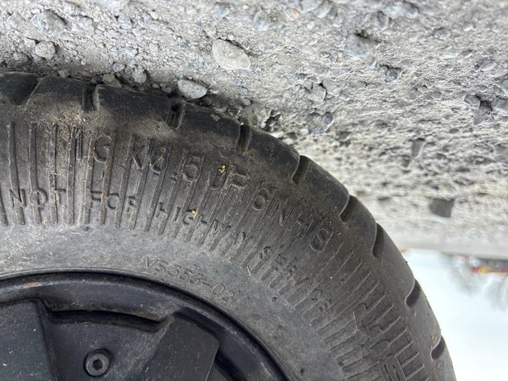 spartan-srt-xd-image-6