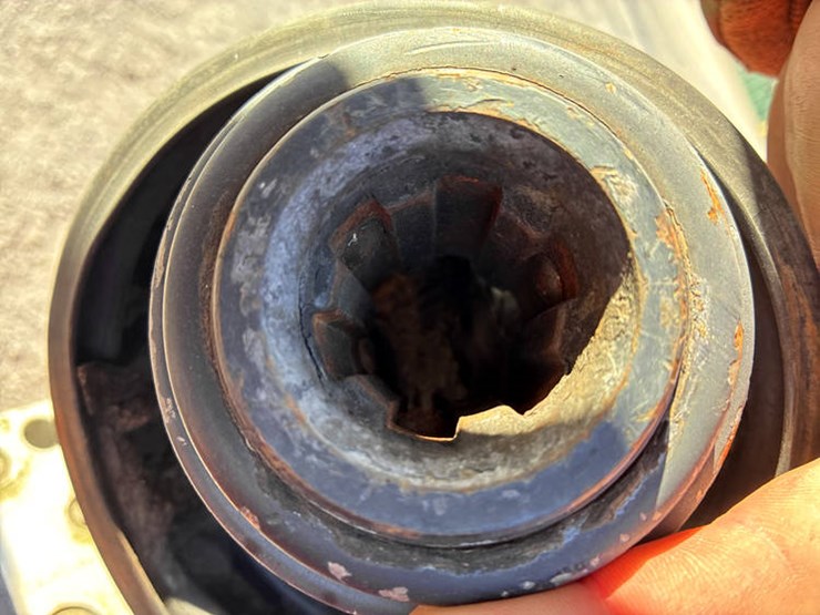 2011-case-ih-3020-image-20