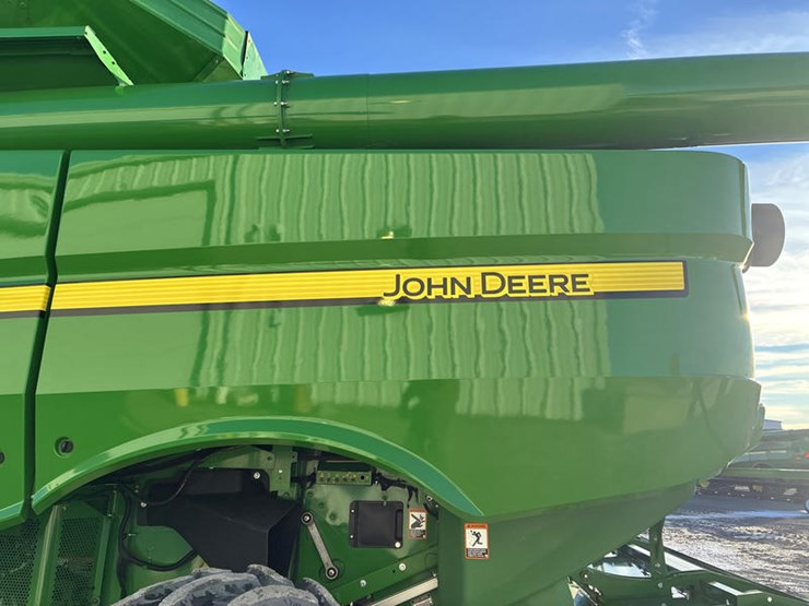 2018-john-deere-s770-image-15
