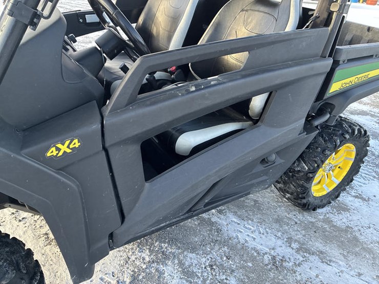 john-deere-gator-image-14