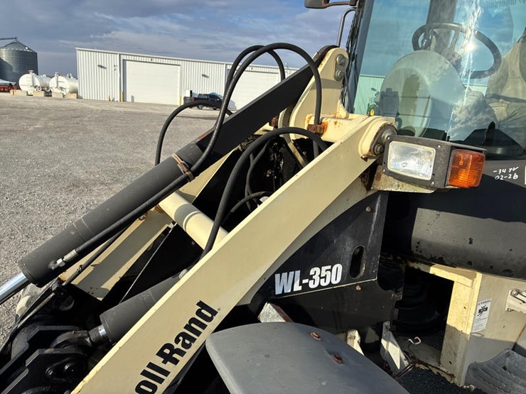 2005-ingersoll-rand-wl350-image-19