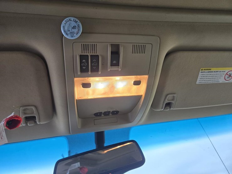 2013-gmc-sierra-2500-image-26