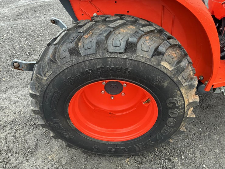 kubota-l2501-image-48