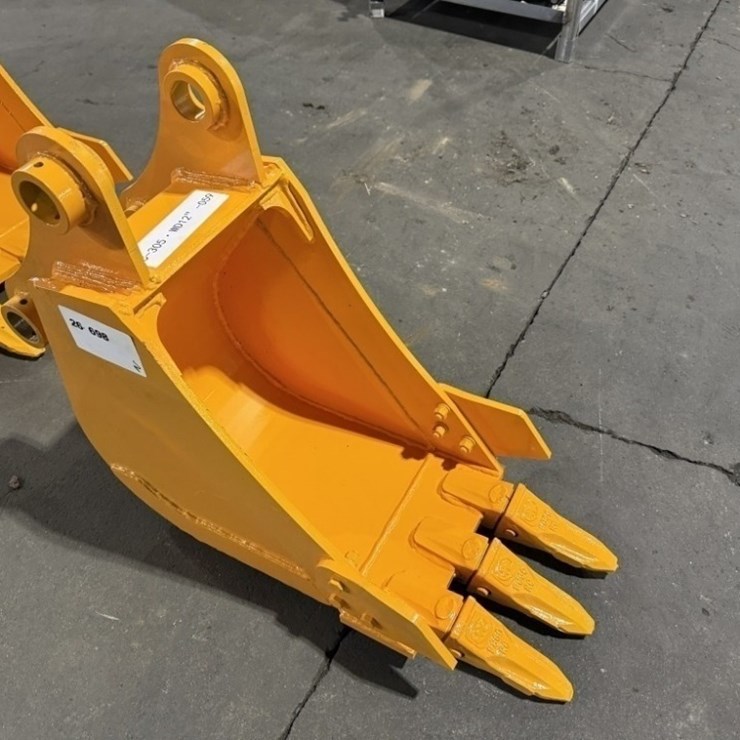 2026 CATERPILLAR 305