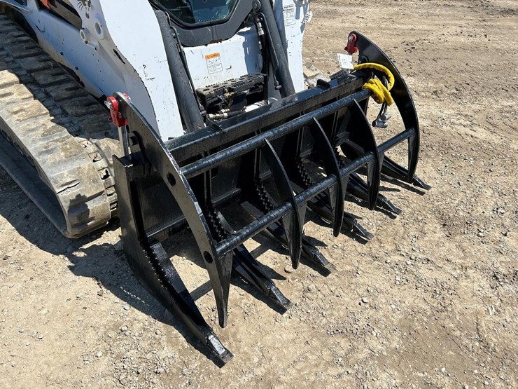 wildcat-68"-skid-steer-root-rake-grapple-image-3