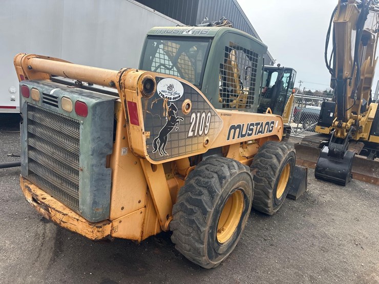 mustang-2109-image-3