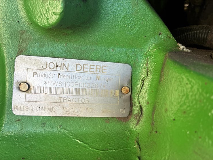 1995-john-deere-8300-image-2