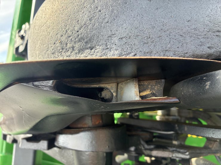 2005-john-deere-1690-image-60